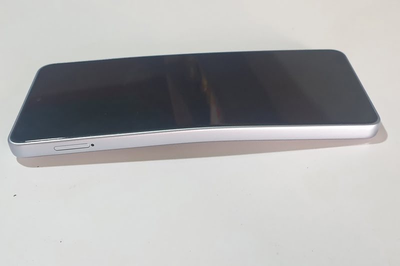 Bent Tecno Camon 19 display