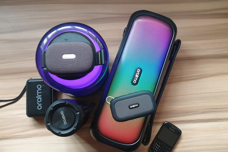 Oraimo speakers on a table