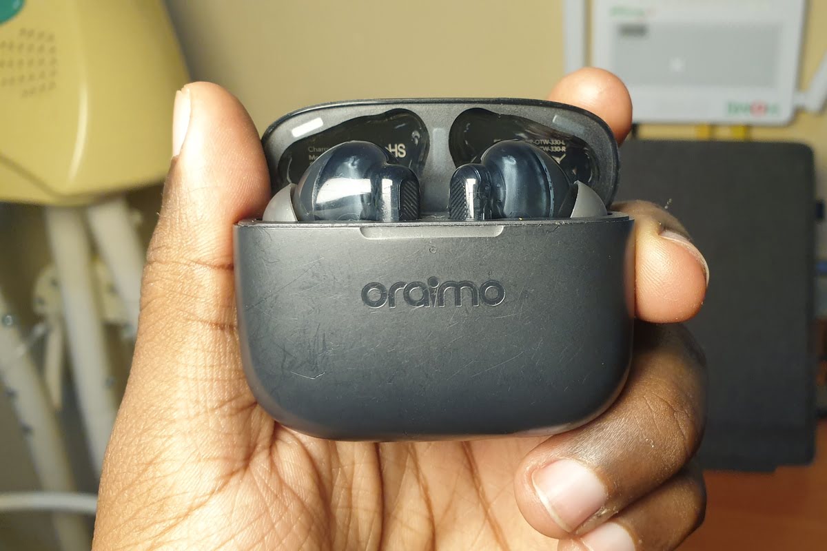 A pair of wireless earbuds: oraimo freepods lite