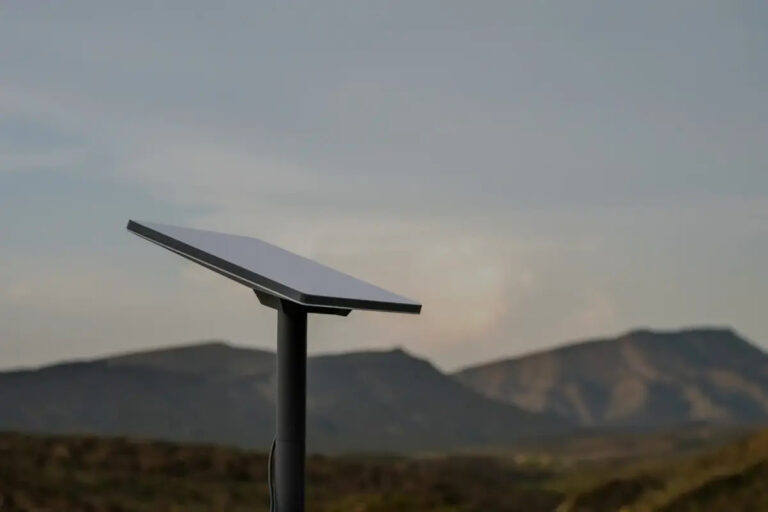 starlink dish with horizon